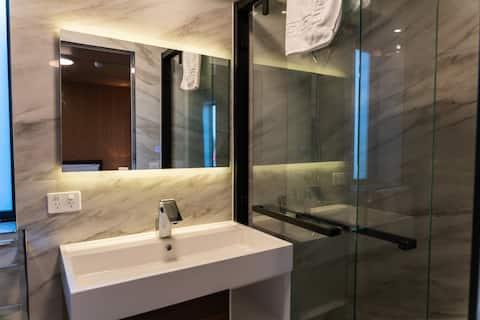 Modern & Comfort 3BR 3Bath Holiday Apartment