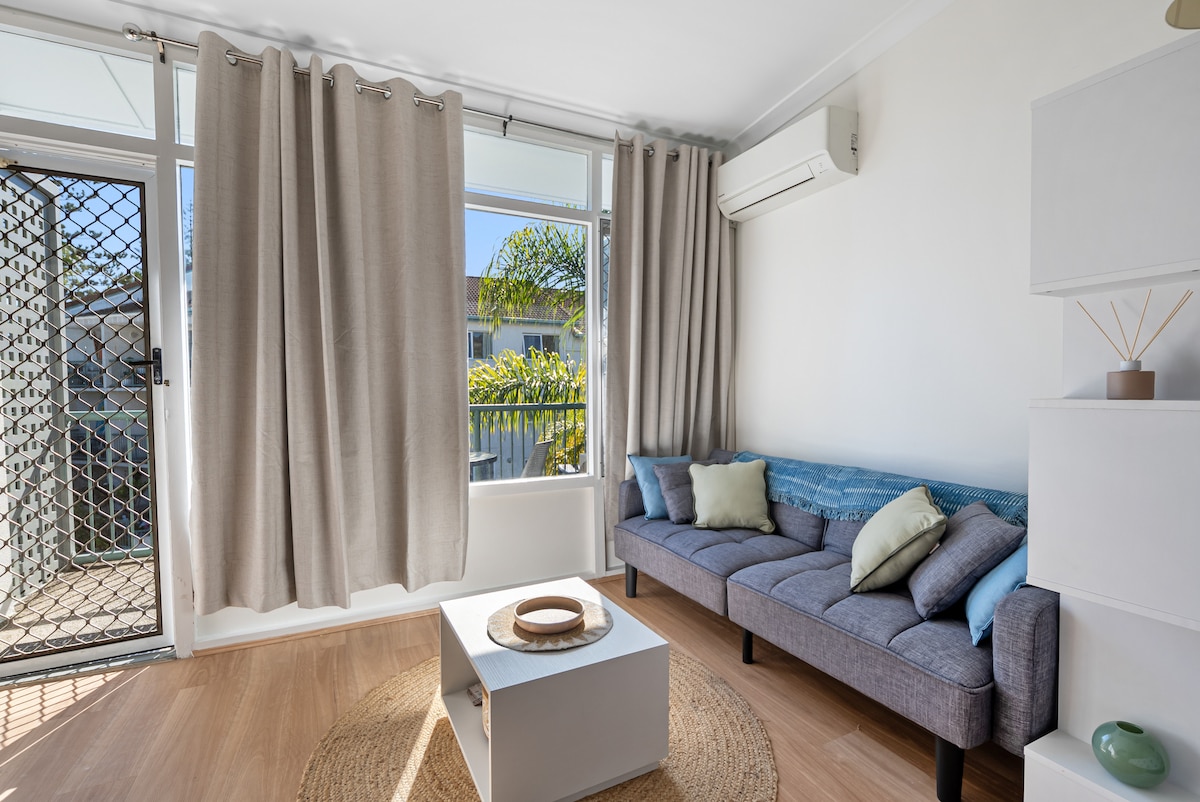 Top Airbnb: Miami Beachside Studio
(Spring Specials) in Miami