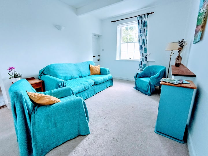 Hawthorn Cottage, Falmouth Beach And Town - Falmouth