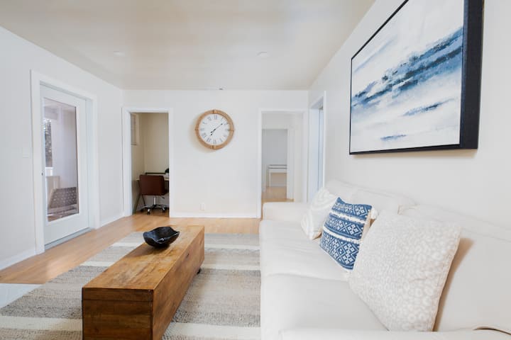 Lovely House By Mesa Lane - Santa Barbara
