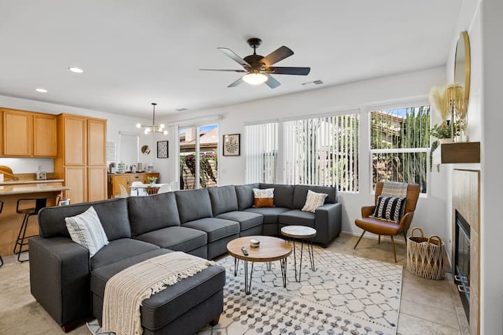 Pool & Spa - Sleeps 8 - Near Coachella/stagecoach - Coachella, CA