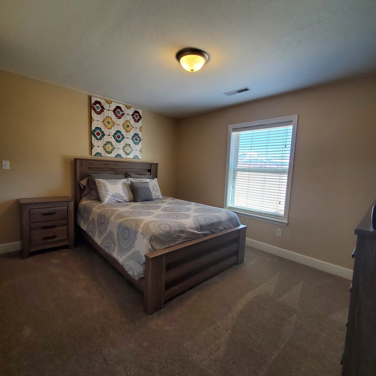 חדר שינה מס '3 עם מיטת קווין סייז