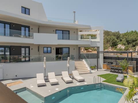 Anama Villa II, with Pool & Views to Rethymno