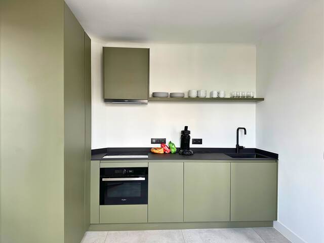 Smartflats – Oudaan Beautiful 2-Bedroom apartment gallery image 3