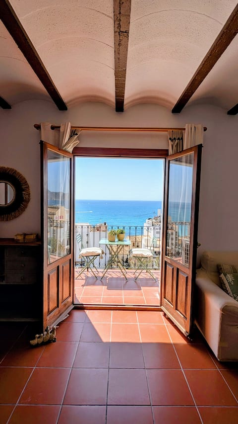 Propiedad de Airbnb exitosa: House with a view in Casco Antiguo en Altea