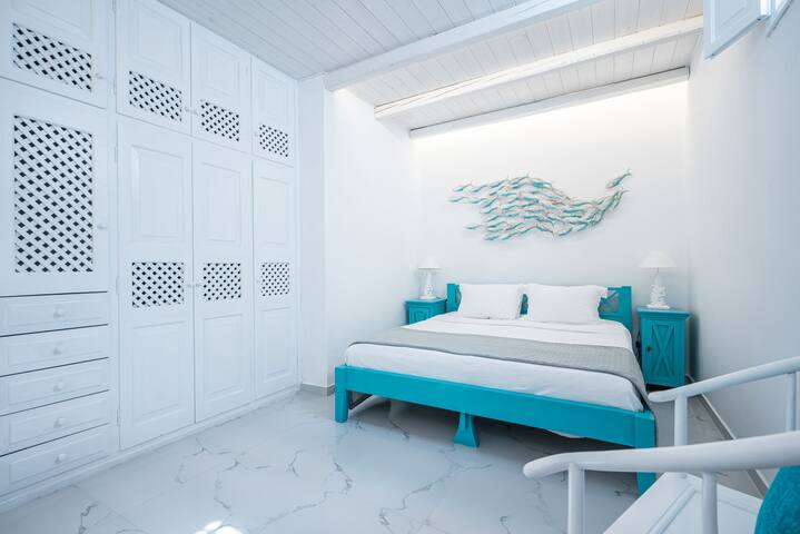 Turquoise 3bd Sunset/Sea View Villa w Pool &HotTub gallery image 3