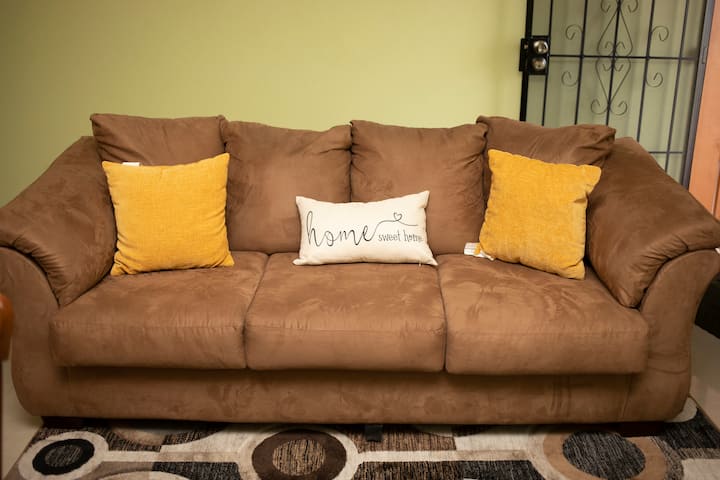 Modern Comfort: Private 1br - San Cristóbal y Nieves