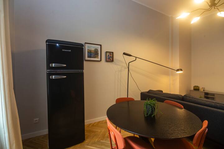 Elegant 3-Bedroom Haven gallery image 3