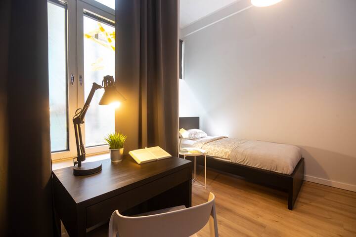 Elegant 3-Bedroom Haven gallery image 4