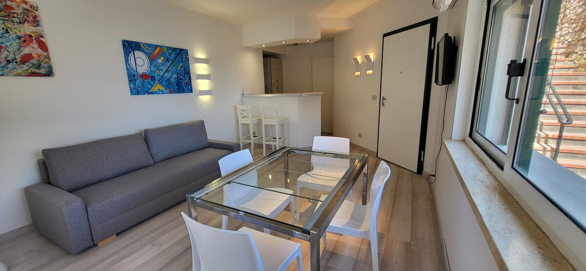 Top performing Airbnb: Coco Apartments Taormina in Taormina