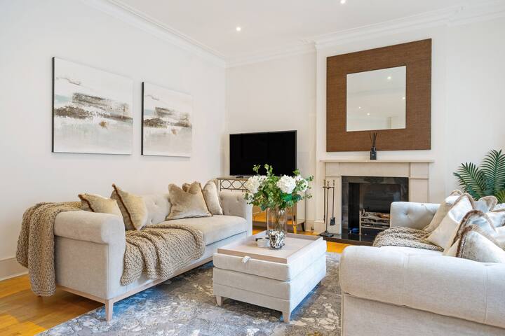 Fabulous 3 Bedroom Apartment in Kensington gallery image 5