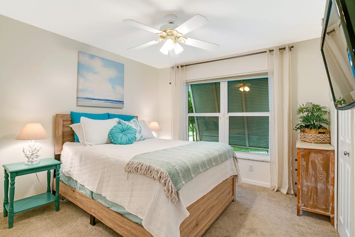 Მეორე საძინებელი წინა ბაღის ხედით