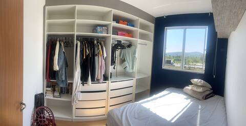 An apt full of love awaits you