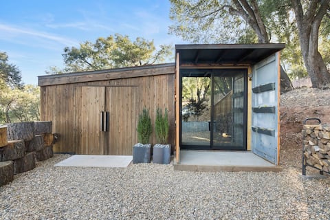 Relaxing Cabin Retreat -
 Hot Tub, Sauna with View