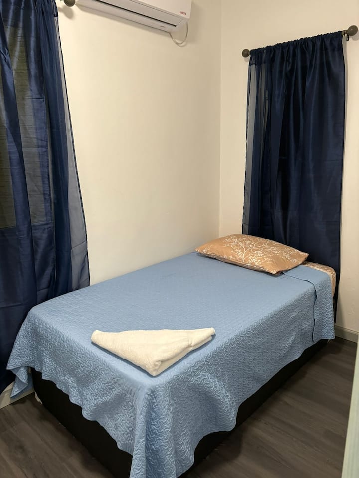 غرفة النوم 2