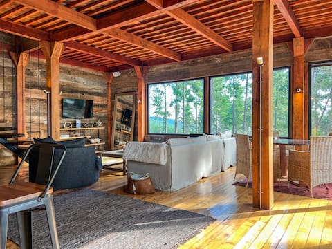 Top performing Airbnb: Dream House in the Forest Ocean View! in Vichuquén