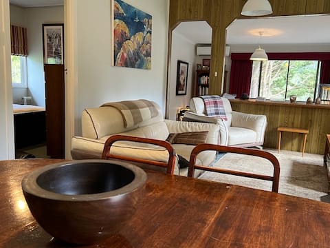 Cosy country house in Blackwood