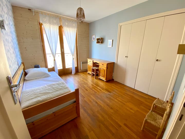 საძინებელი 2