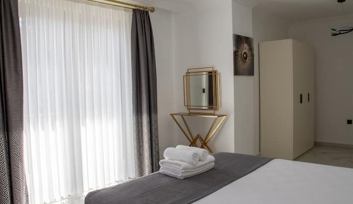 საძინებელი 4