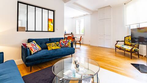 Top Airbnb: "Chez Monsieur Durande": Comfort/City Center à Faubourg Nord