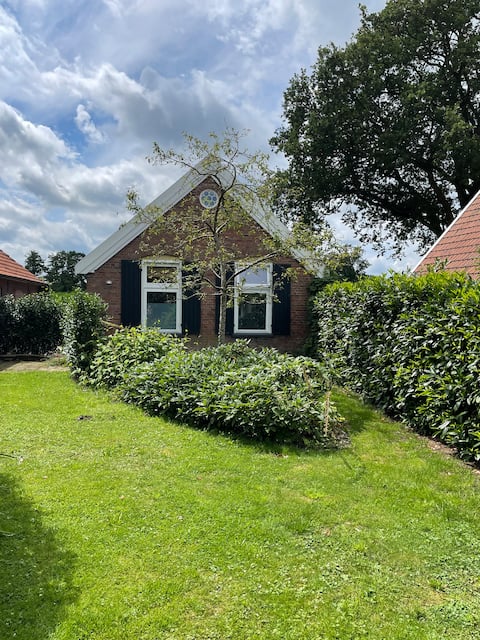 Holiday cottage Het Poggenschot