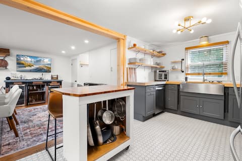 Hamburg Village Home