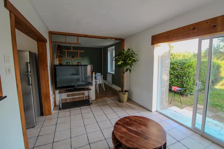 Charmante Maison Avec Terrasse - Montceau-les-Mines
