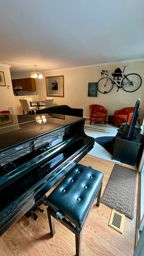 Cozy Family Townhouse
