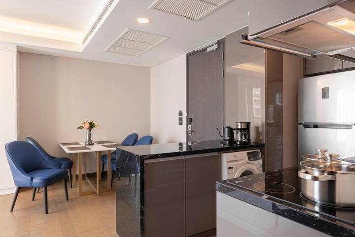 WG 2 BDRS/ 300M MRT/ Gym/ pool gallery image 4