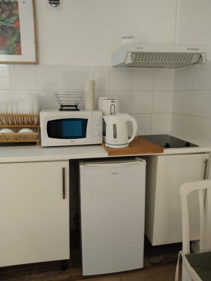 Un Studio Pour Deux Personnes - Aubervilliers