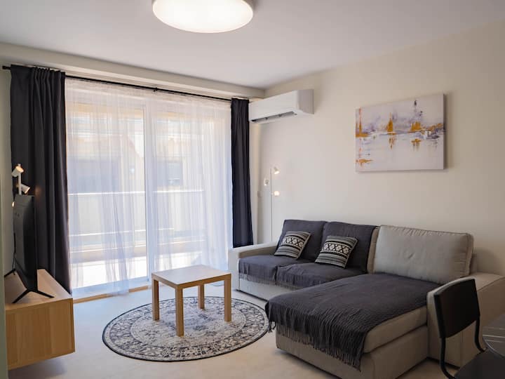 Premier Sliema Apartment Close To All Amenities - Malta