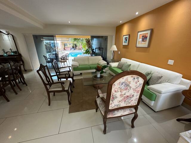 Barra – Casa 3 Suítes|Piscina|Vaga |Wifi gallery image 4