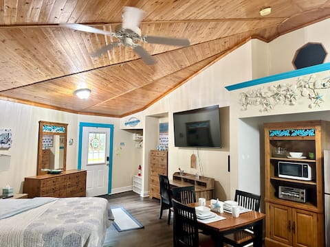 Top performing Airbnb: Desperado 2 - Cozy Peaceful Apt. Lady Lake FL. in Orlando