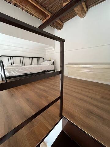 B&B Amedeo Square & B&B Santa Teresa managed Airbnb listing 3