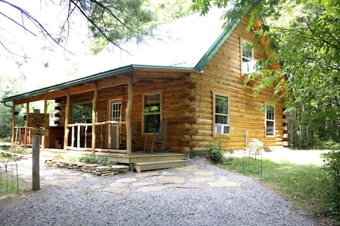Friendly Bear Log Cabin