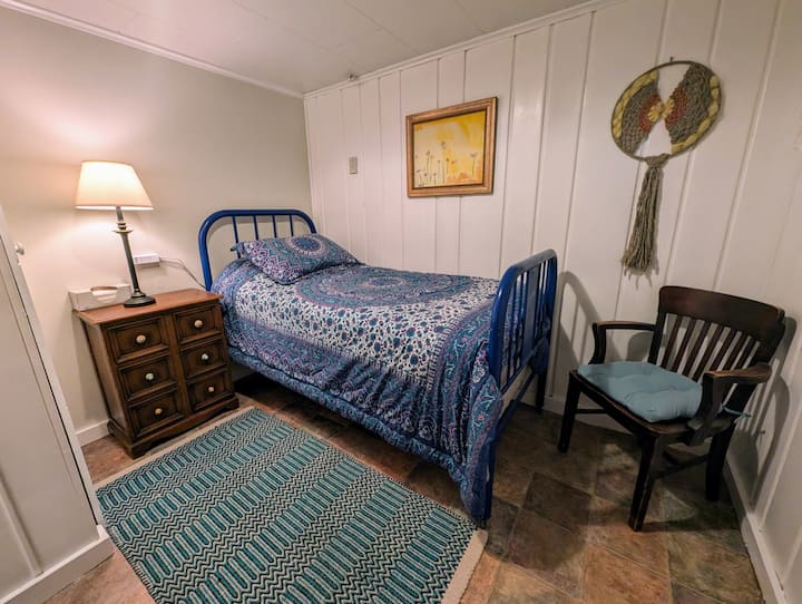 საძინებელი 3