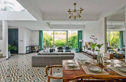 LaSierra-12 \1.8 km Beach|Pvt Pool | Caretaker