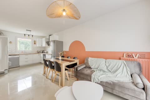 (B6) Disney & Paris / Jacuzzi / Modern House