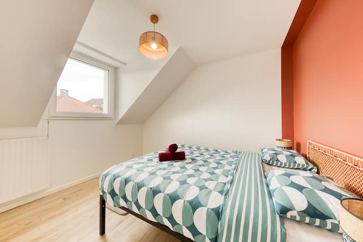 საძინებელი 4