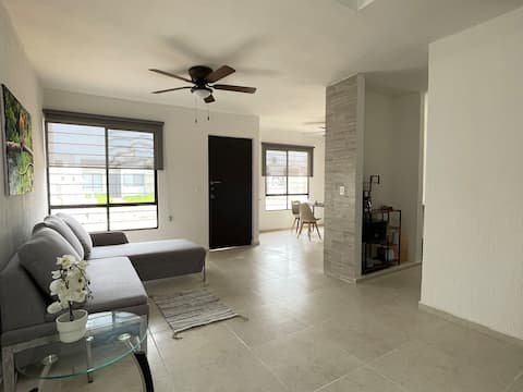 Successful Airbnb property: Feel the warmth and hospitality of Yucatan in Fraccionamiento Los Heroes