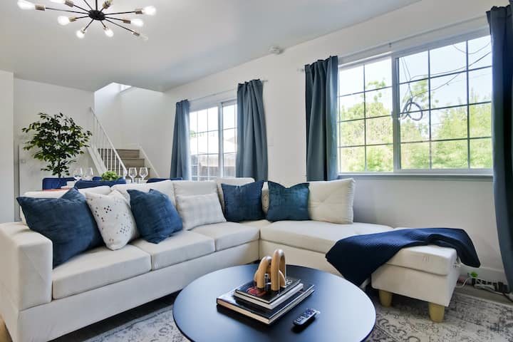 Modern Home | Santana Row | Sj - Los Gatos, CA