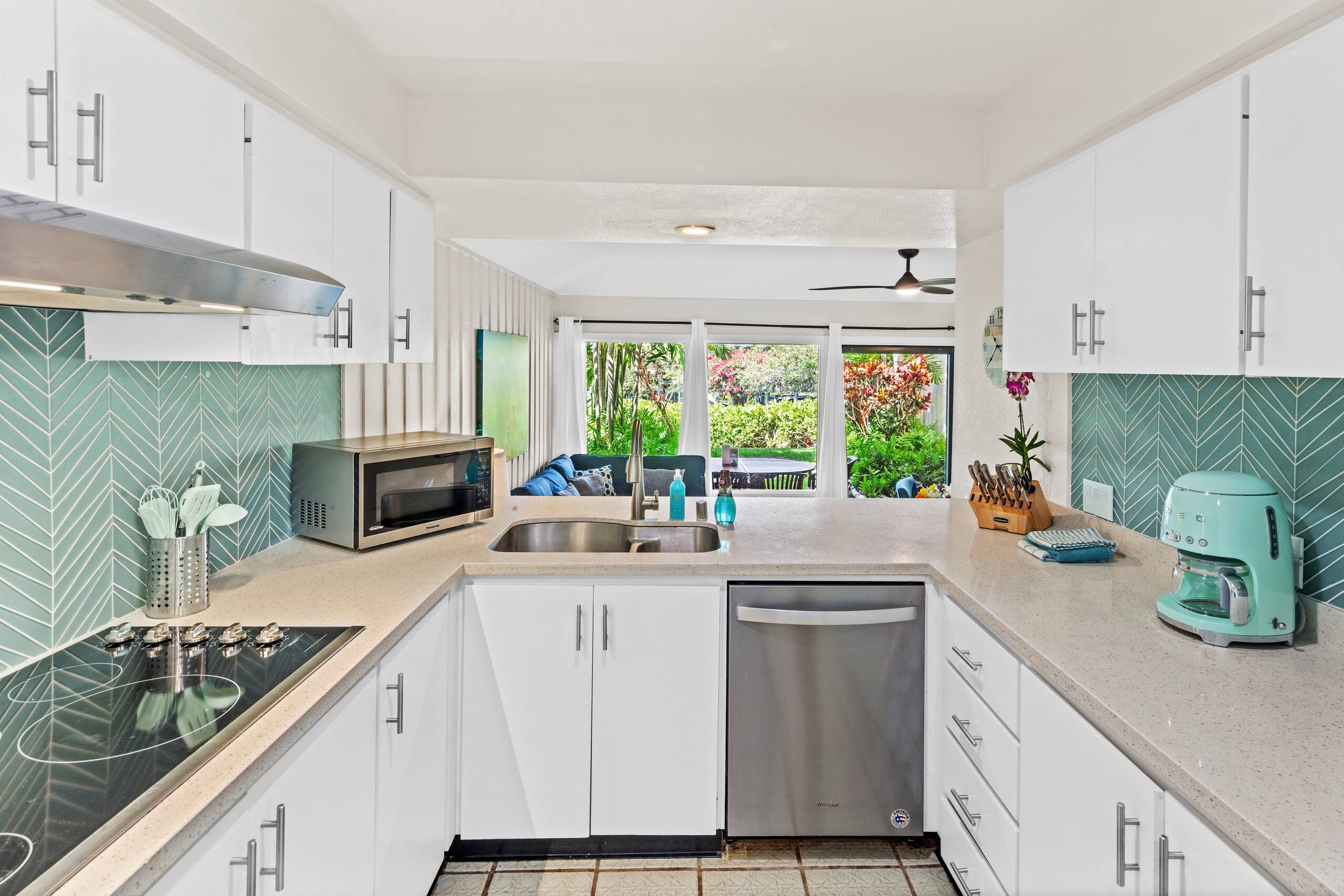 Condo in Koloa · ★4.79 · 3 bedrooms · 8 beds · 3 private baths - Image 7