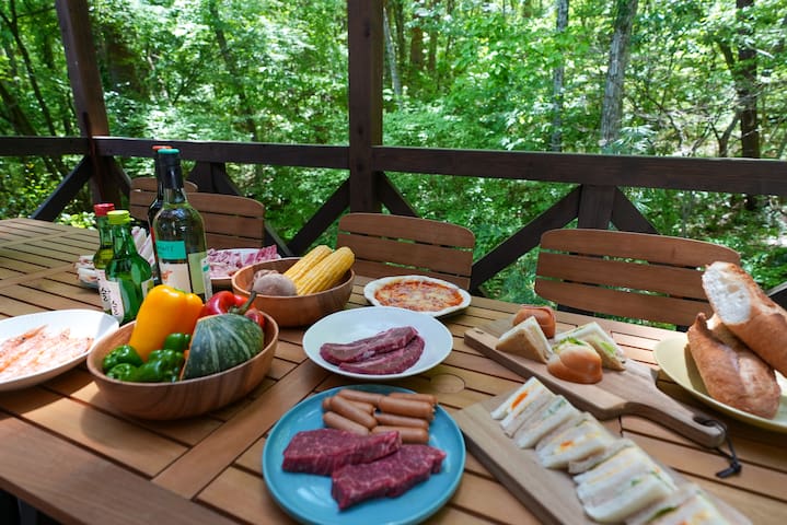 Entire home with 3 bedrooms in Hiroshima - ヴィラマチルダ 本邸 貸切露天風呂 &サウナ・屋外BBQ