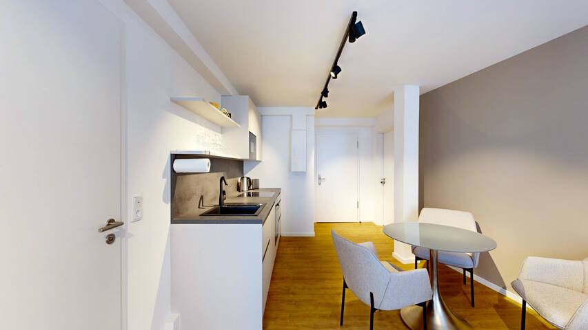 No8A BoardingHouse Lüneburg managed Airbnb listing 2