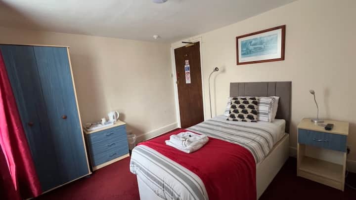 Family Suite - St Pancras - R8 - Brixham