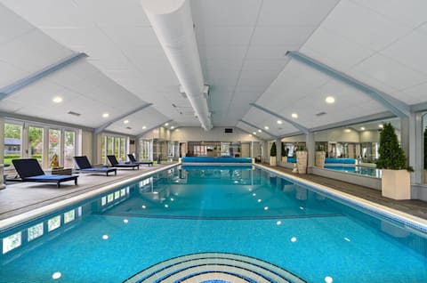 The Big Escape - pet friendly, indoor pool & games