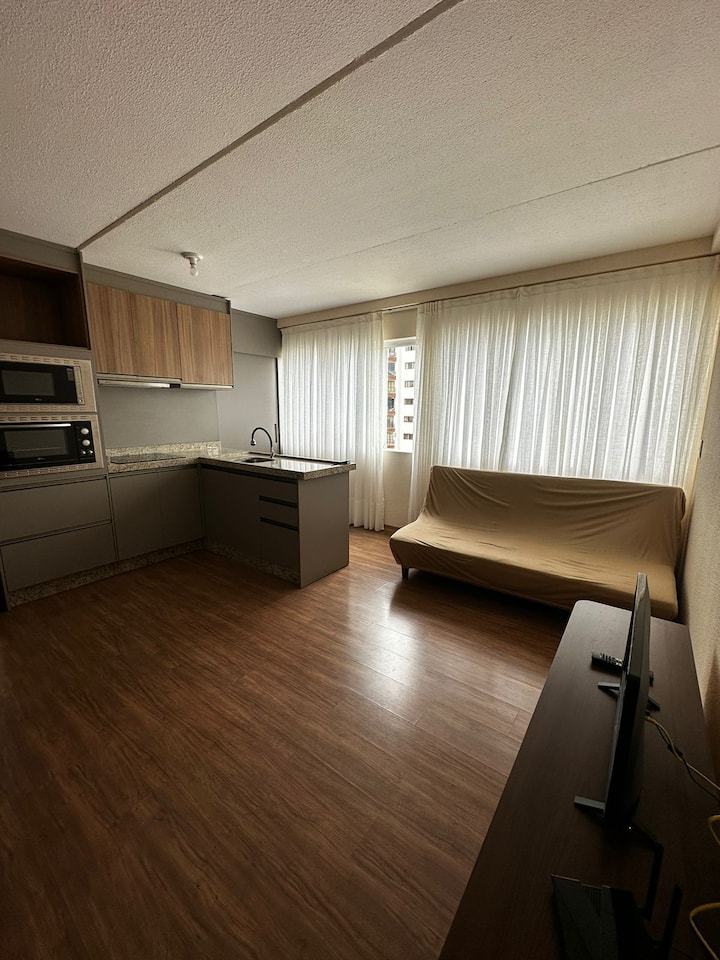 Apartamento à 50 Metros Da Praia. Res. Gravatá - Navegantes