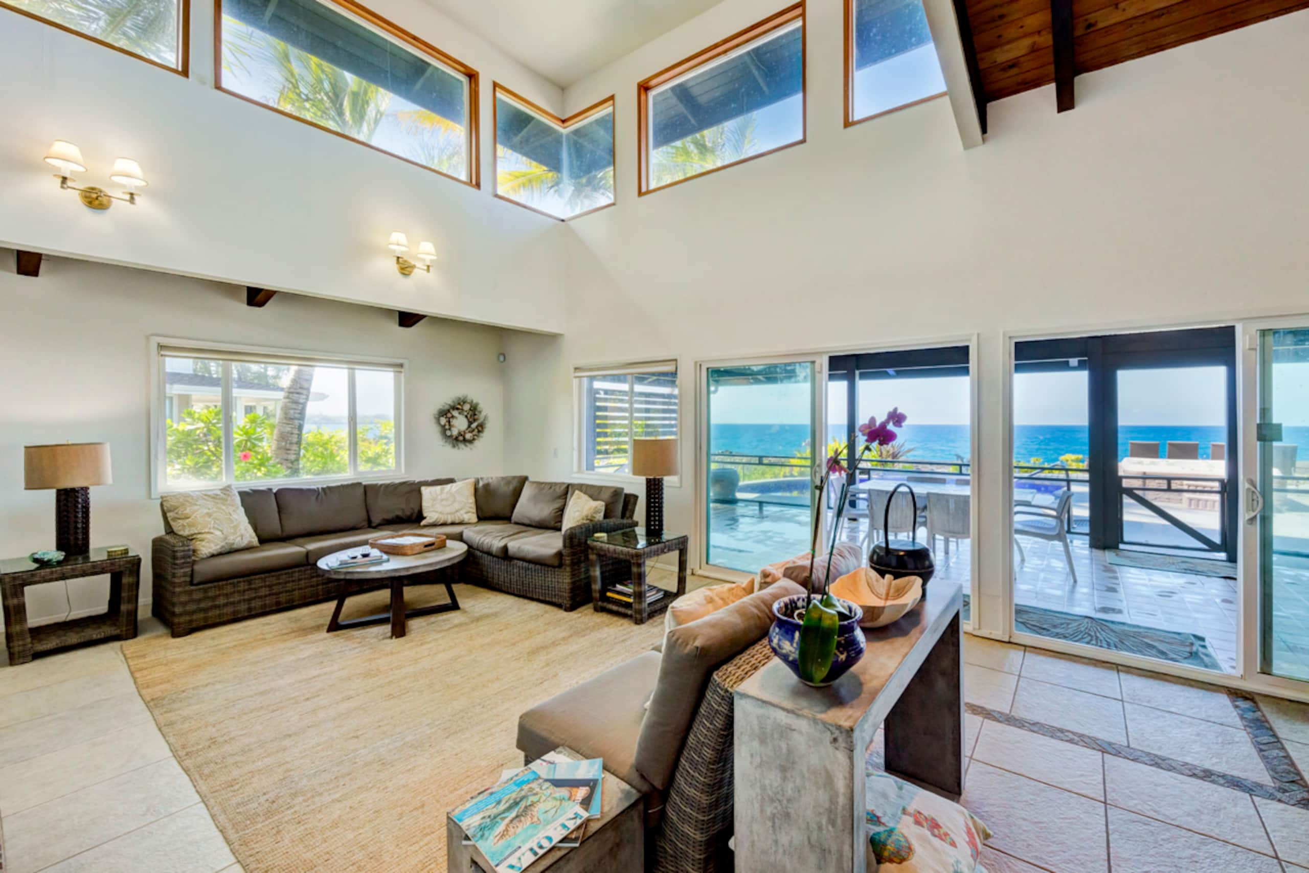 Home in Keaau · ★4.71 · 4 bedrooms · 4 beds · 5 baths - Image 4
