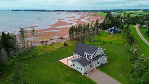 Beach House PEI