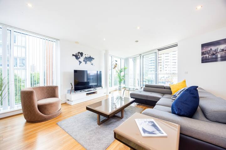 Ross Corner 3 Bed Apartment gallery image 2